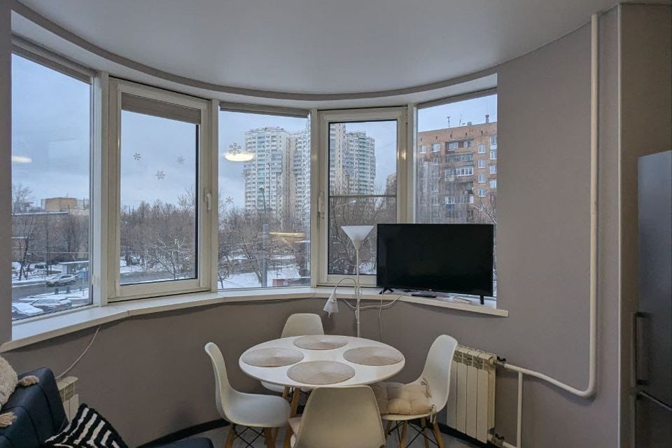 Продаётся 2-комнатная квартира, 67.7 м²