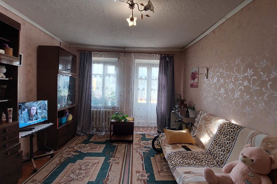 Продаётся 3-комнатная квартира, 55.1 м²