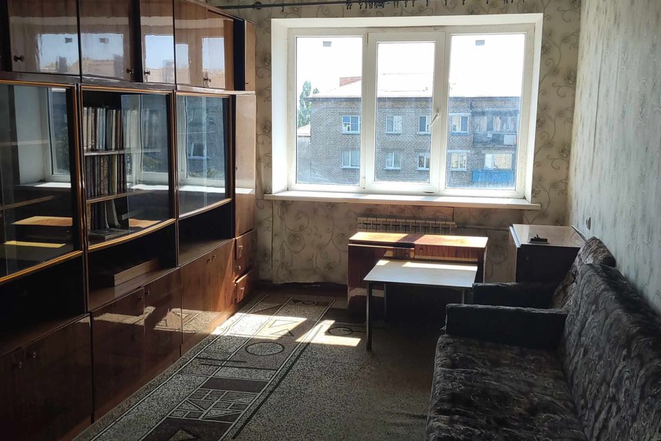 Продаётся 2-комнатная квартира, 47.5 м²