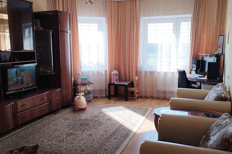 Продаётся 2-комнатная квартира, 65.1 м²