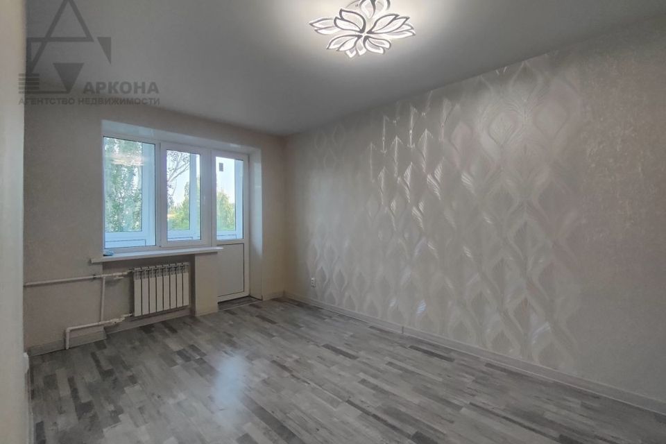 Продаётся 3-комнатная квартира, 57.2 м²