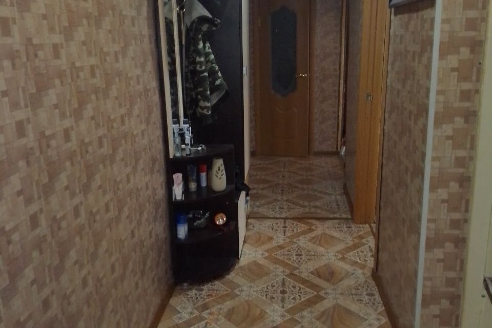 Продаётся 3-комнатная квартира, 57 м²