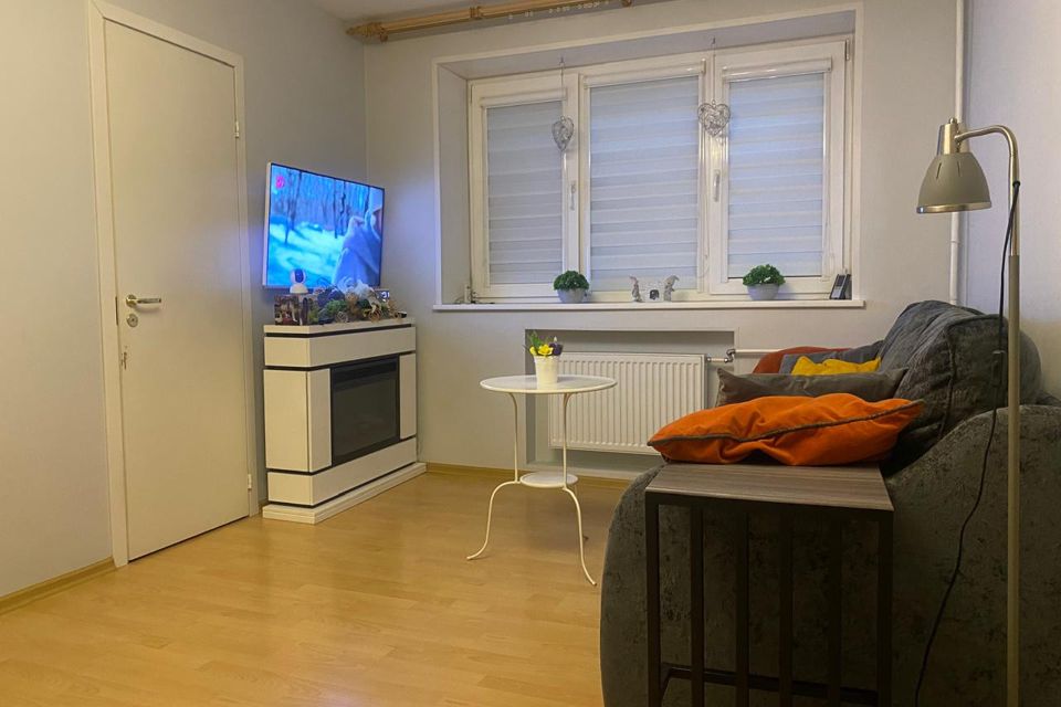 Продаётся 2-комнатная квартира, 42.7 м²