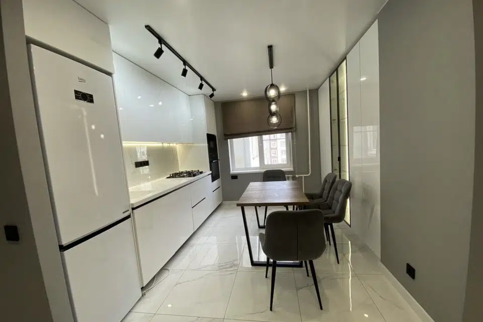 Продаётся 3-комнатная квартира, 83 м²