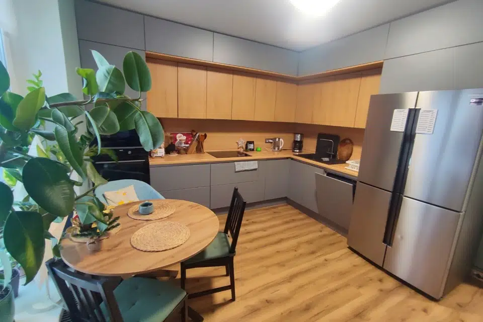 Продаётся 2-комнатная квартира, 56 м²