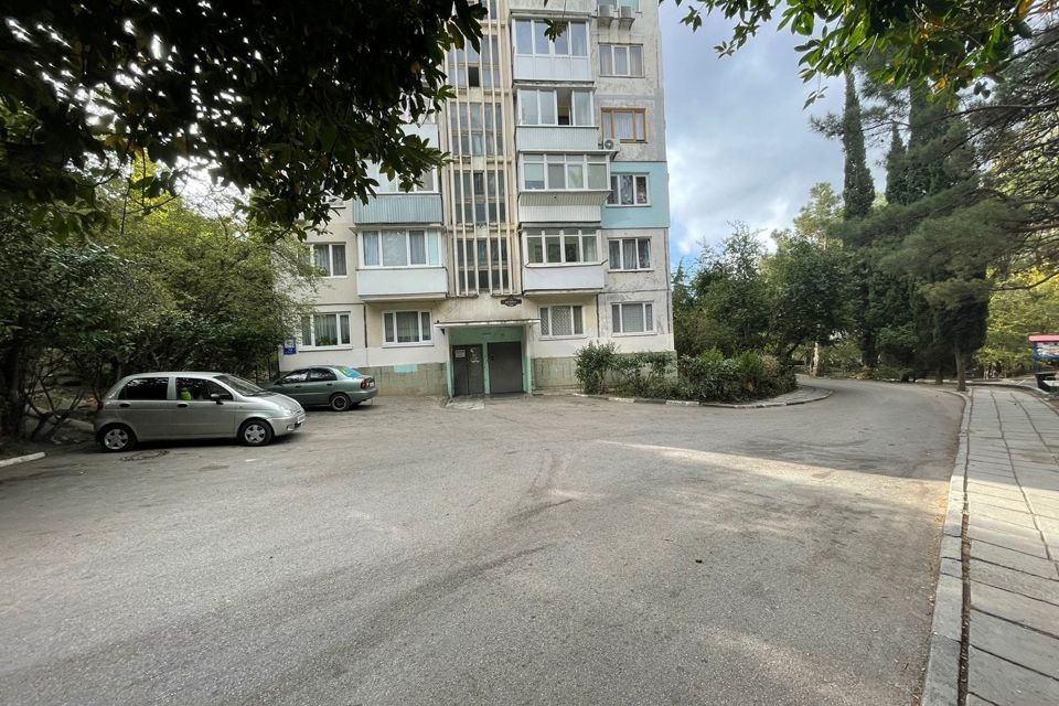 Продаётся 2-комнатная квартира, 54 м²