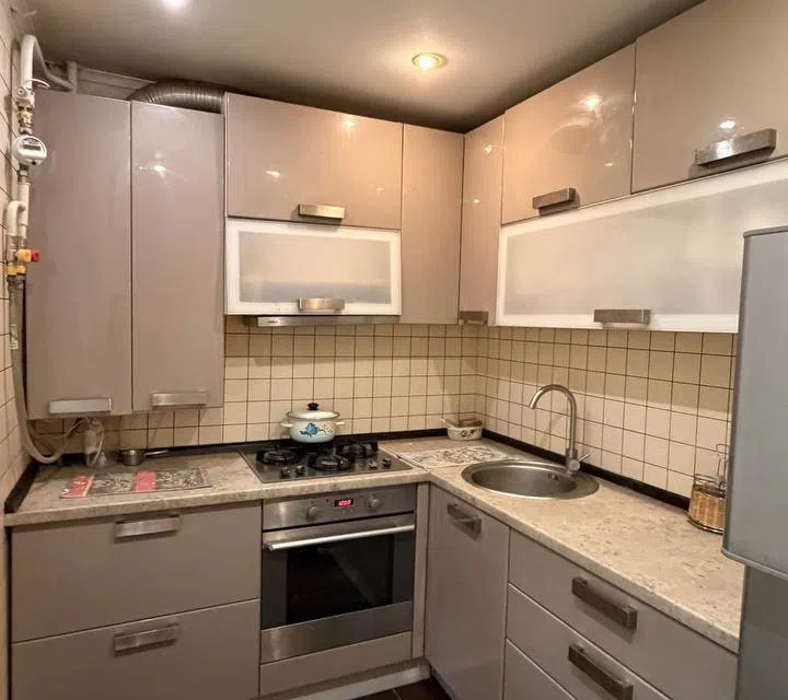Продаётся 3-комнатная квартира, 60 м²