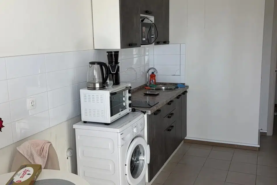 Продаётся 2-комнатная квартира, 61.3 м²