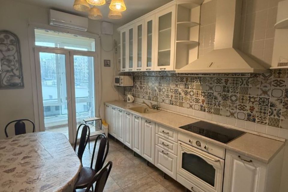 Продаётся 2-комнатная квартира, 57.5 м²