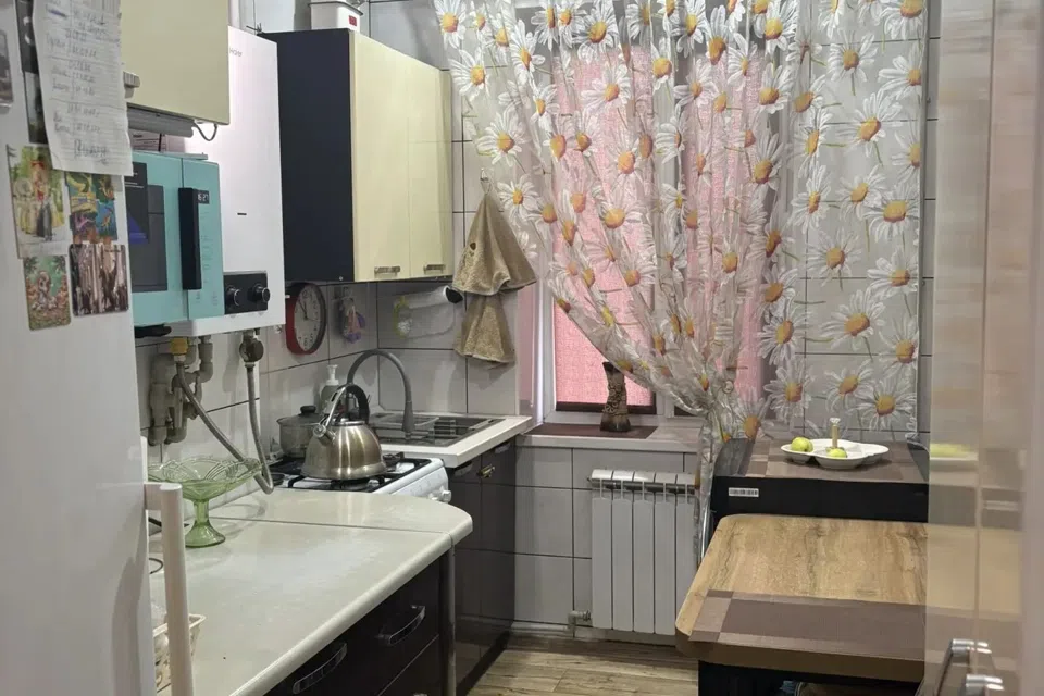 Продаётся 3-комнатная квартира, 68 м²