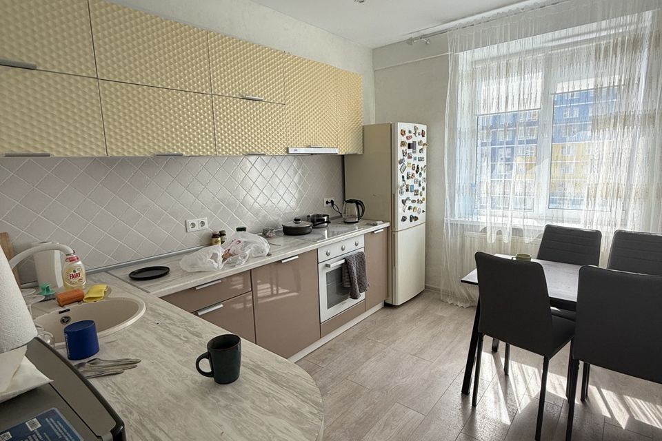 Продаётся 2-комнатная квартира, 58.6 м²