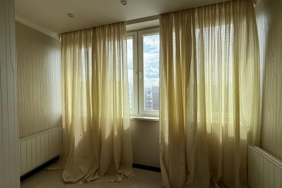 Продаётся 4-комнатная квартира, 110 м²