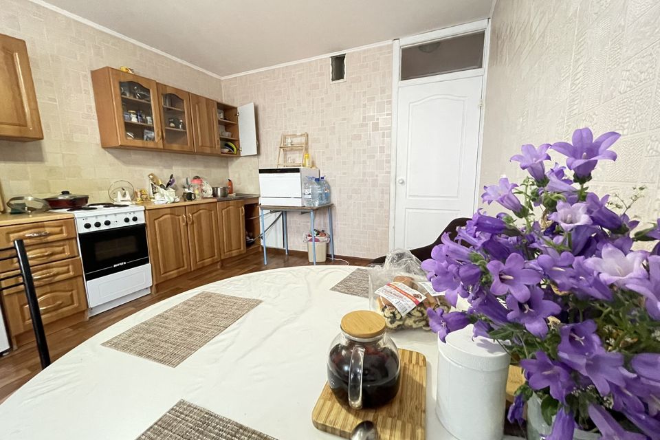 Продаётся 2-комнатная квартира, 62.5 м²