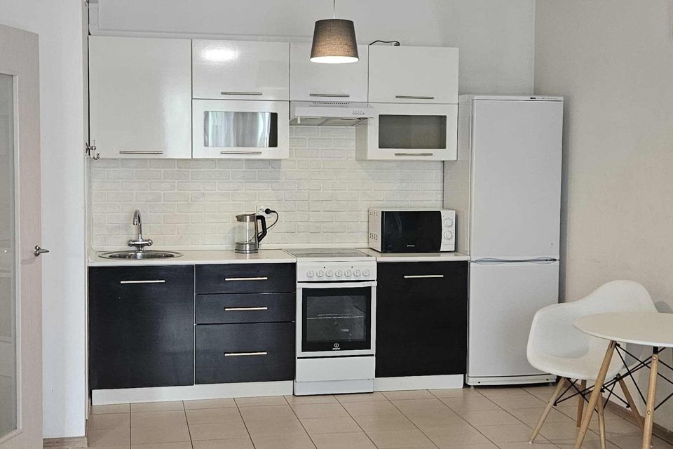 Сдаётся 1-комнатная квартира, 47 м²
