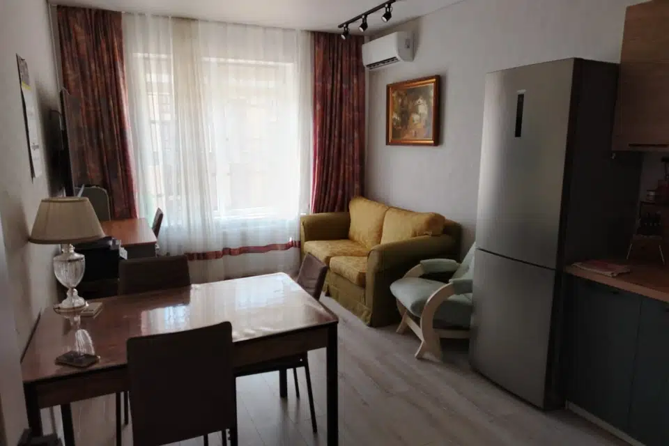 Продаётся 1-комнатная квартира, 46.5 м²
