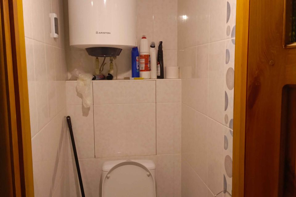 Продаётся 3-комнатная квартира, 45.5 м²