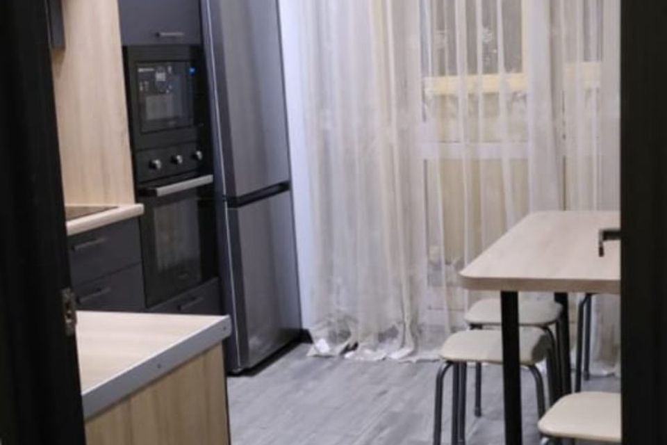 Продаётся 1-комнатная квартира, 35.3 м²