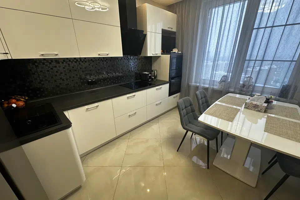 Продаётся 3-комнатная квартира, 86.3 м²