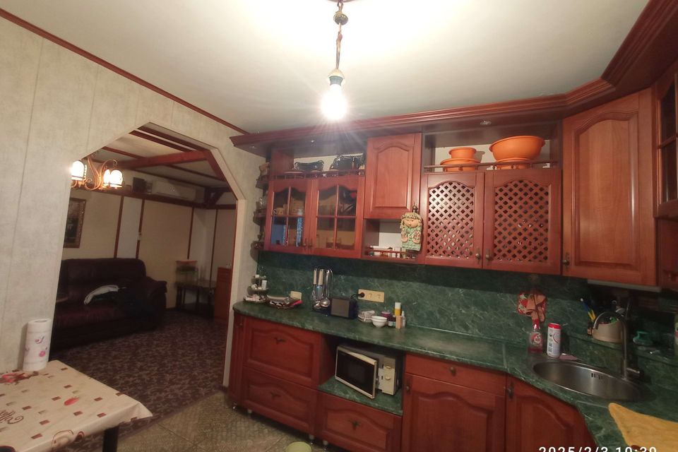 Продаётся 4-комнатная квартира, 99.1 м²