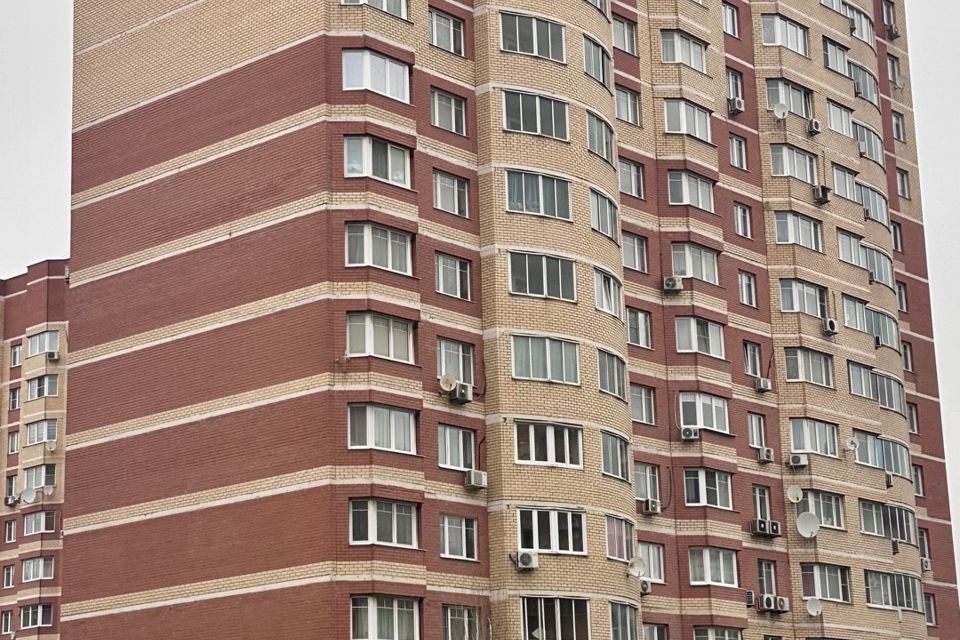 Продаётся 1-комнатная квартира, 37.2 м²