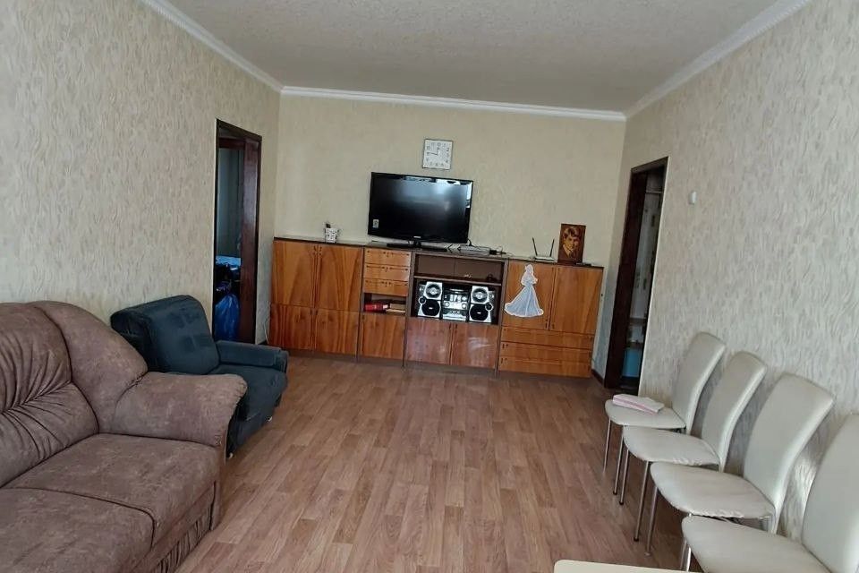 Продаётся 3-комнатная квартира, 65.5 м²