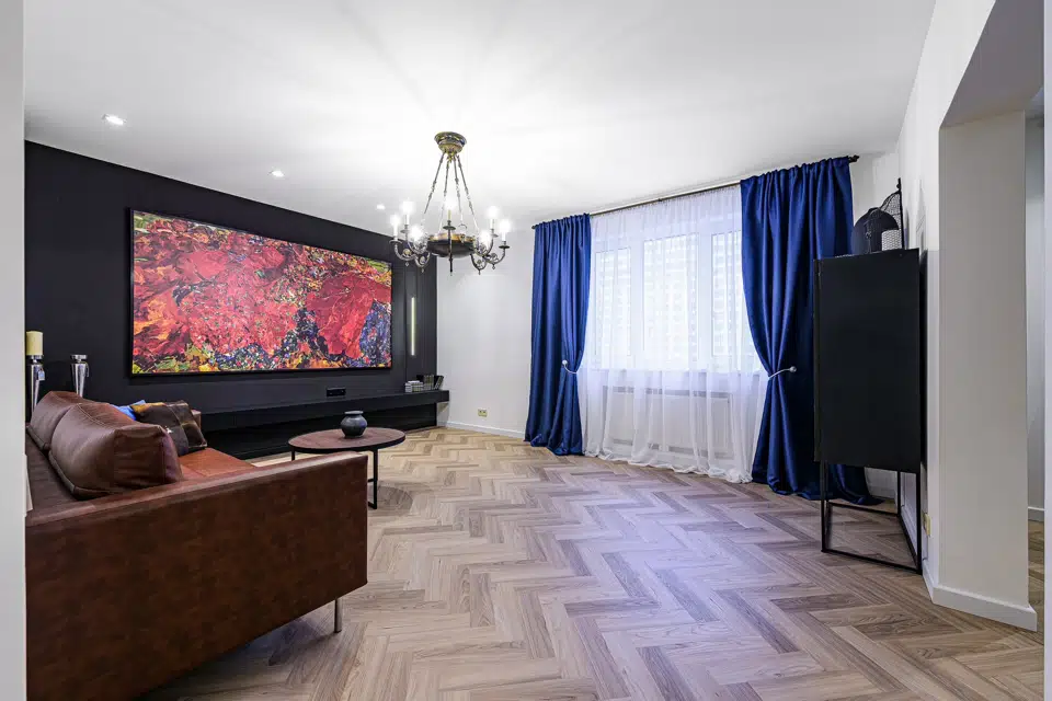Продаётся 4-комнатная квартира, 132 м²