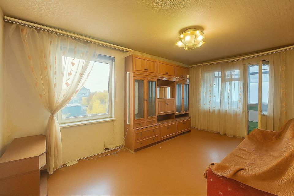 Продаётся 3-комнатная квартира, 57.8 м²
