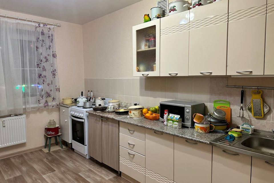 Продаётся 2-комнатная квартира, 75.4 м²