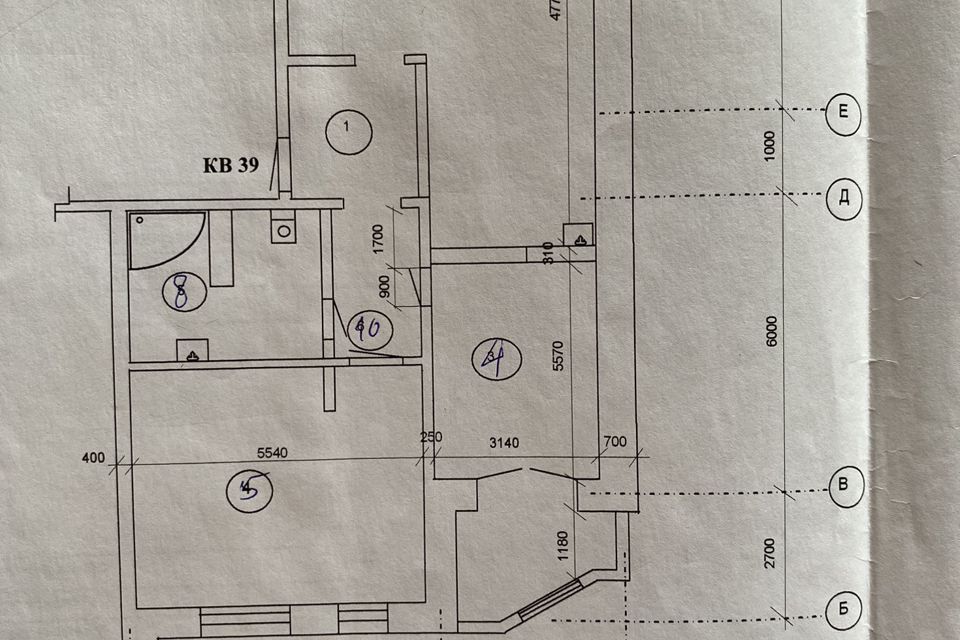 Продаётся 2-комнатная квартира, 101.8 м²