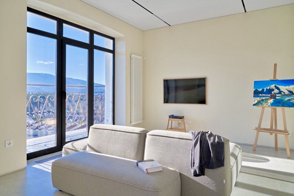 Продаётся 2-комнатная квартира, 58 м²