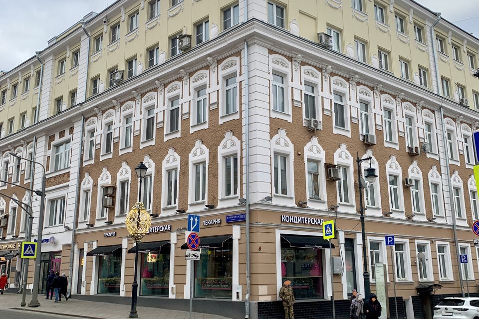 Продаётся 3-комнатная квартира, 100 м²