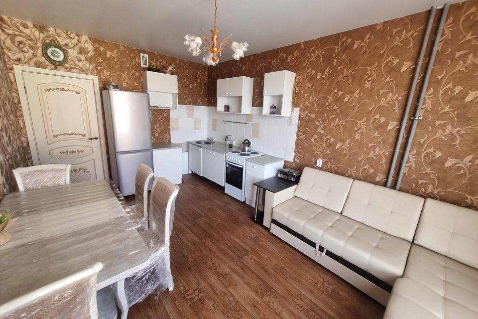 Продаётся 2-комнатная квартира, 76 м²