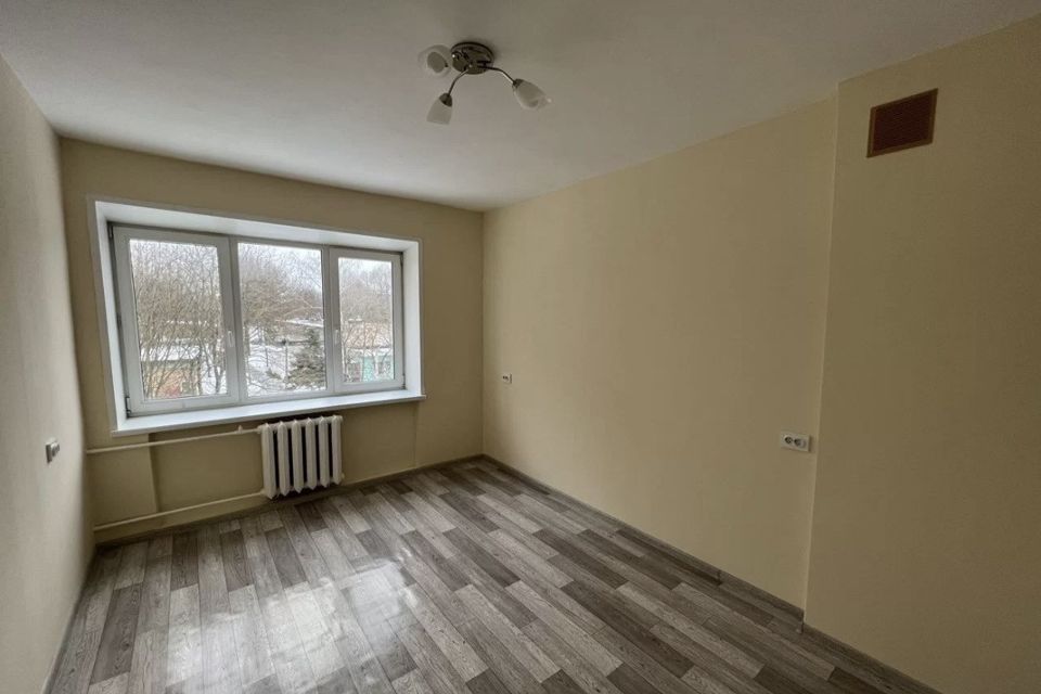 Продаётся комната в 1-комн. квартире, 12.8 м²