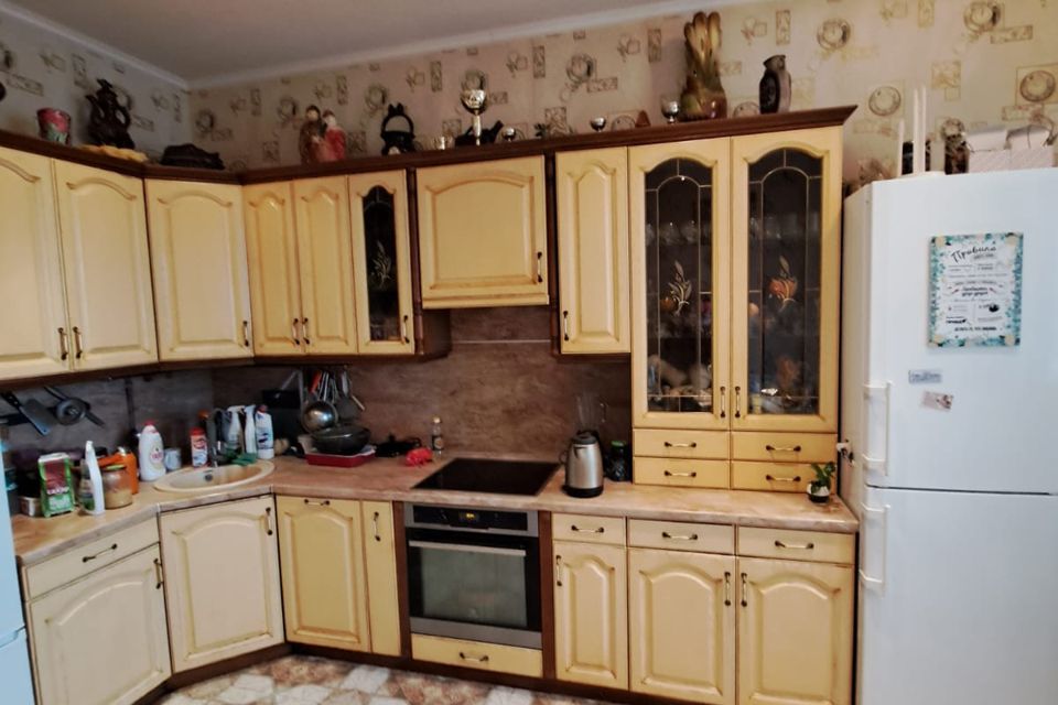 Продаётся 2-комнатная квартира, 80.9 м²