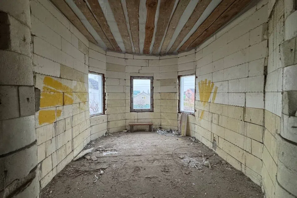 Продаётся 2-этажный дом, 200 м²