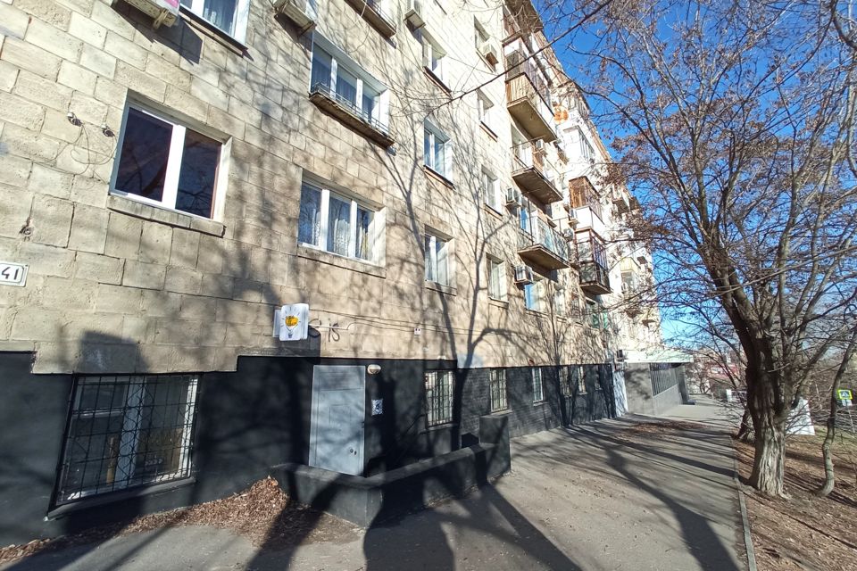 Продаётся 2-комнатная квартира, 41.4 м²