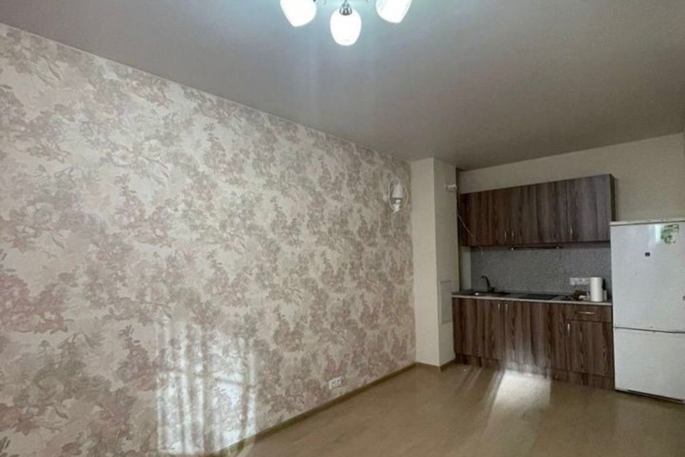 Продаётся 1-комнатная квартира, 37.9 м²