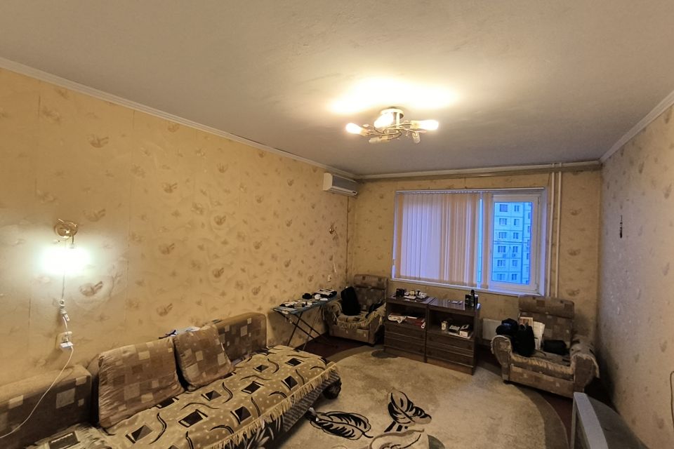 Продаётся 4-комнатная квартира, 79 м²