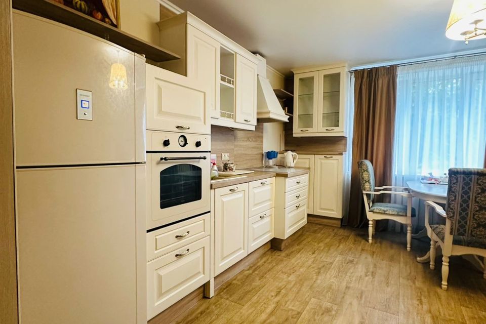 Продаётся 3-комнатная квартира, 64.9 м²