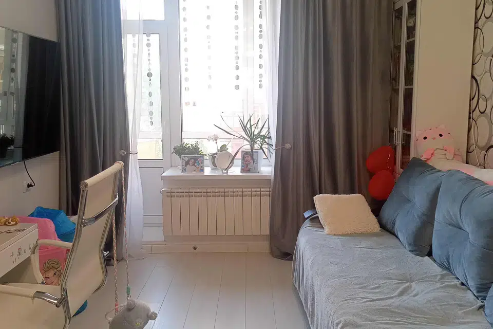 Продаётся 1-комнатная квартира, 41.7 м²