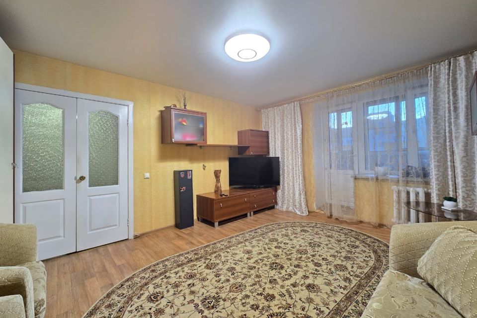 Продаётся 2-комнатная квартира, 56.5 м²