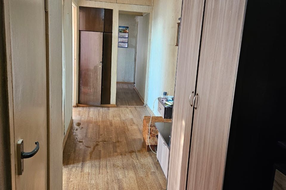 Продаётся 3-комнатная квартира, 65 м²