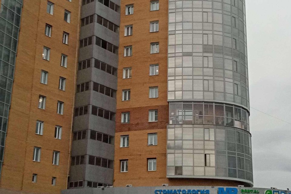 Продаётся 2-комнатная квартира, 56.9 м²