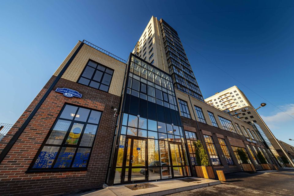 Продаётся 2-комнатная квартира, 79 м²