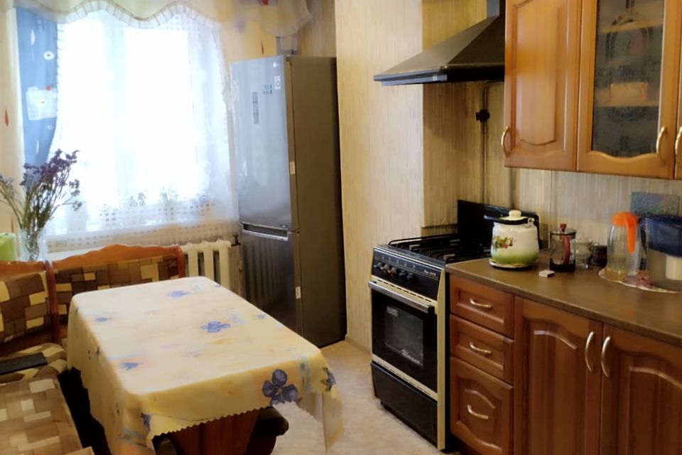 Продаётся 3-комнатная квартира, 65.8 м²