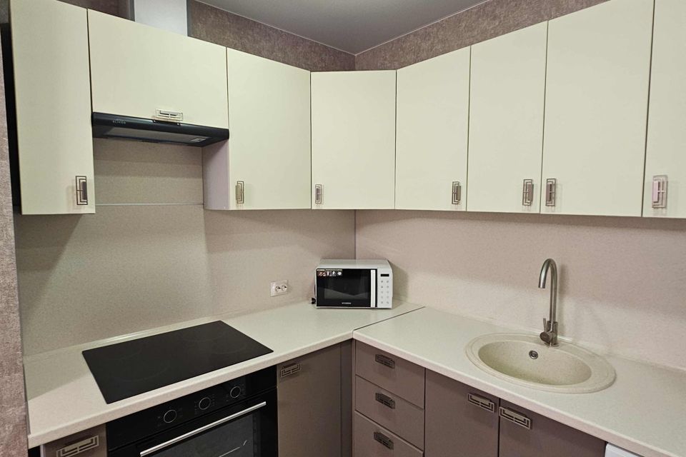 Сдаётся 2-комнатная квартира, 60 м²