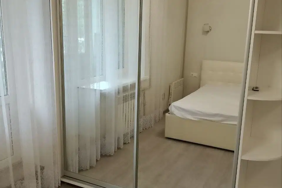 Продаётся 3-комнатная квартира, 56 м²