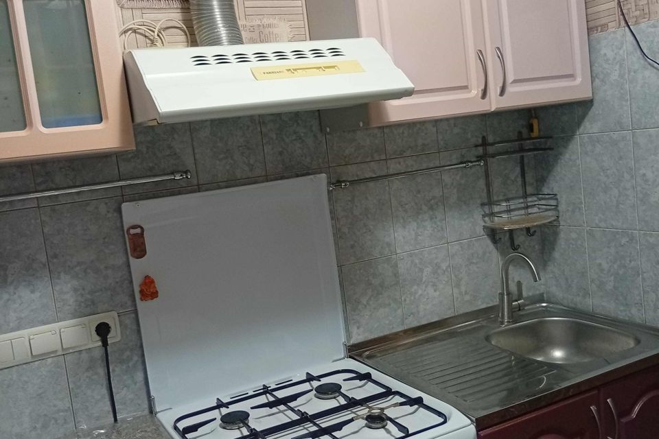 Продаётся 2-комнатная квартира, 43.3 м²