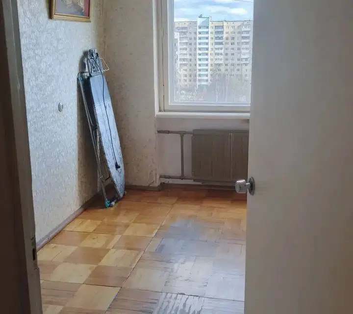 Продаётся 4-комнатная квартира, 74.3 м²