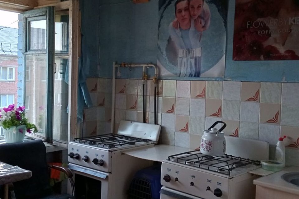 Сдаётся комната в 4-комн. квартире, 14 м²